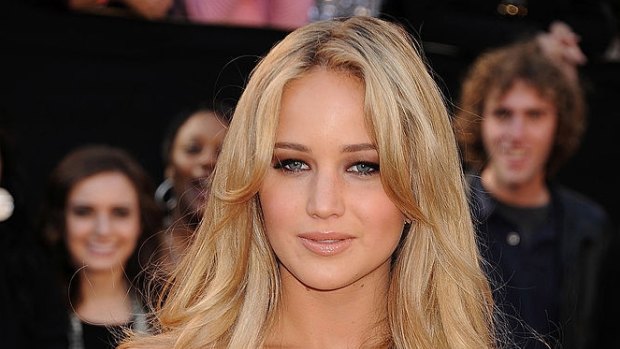 Jennifer Lawrence: "I am a psychotic dog mom in a way that I am genuinely embarrassed about."
