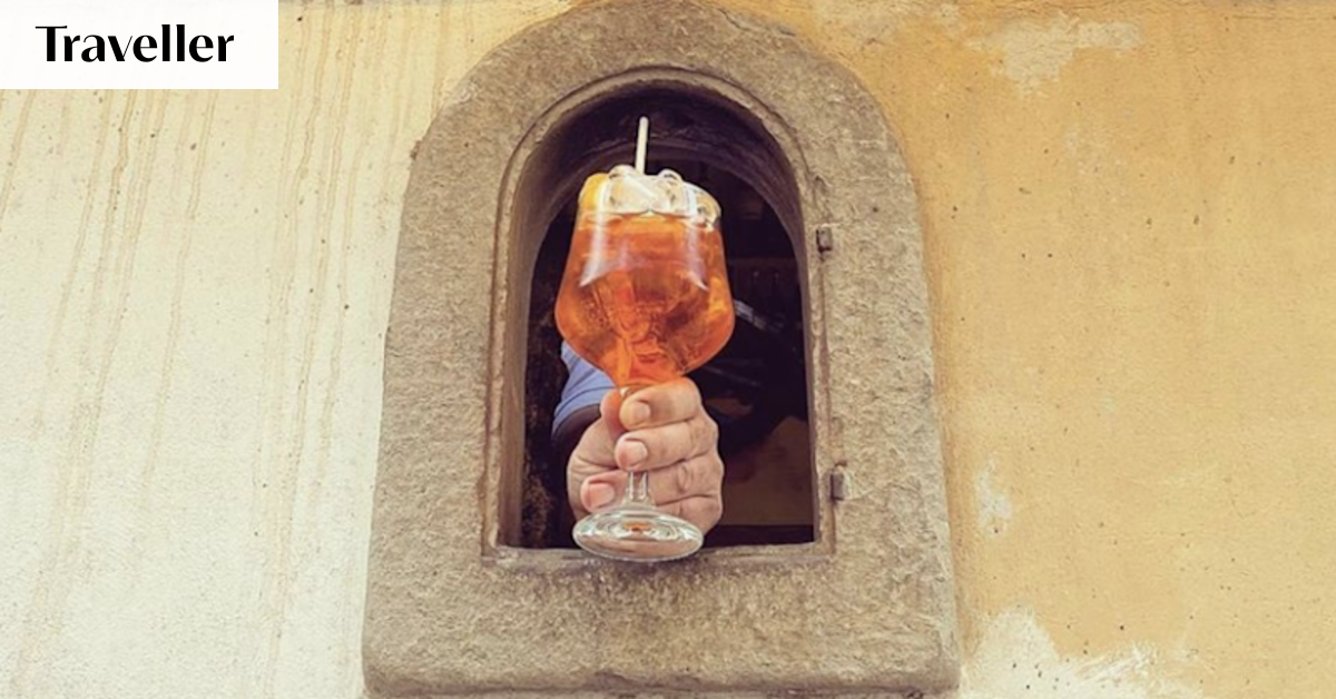 Bucchette del vino, Italy: Florence's medieval wine windows used during ...