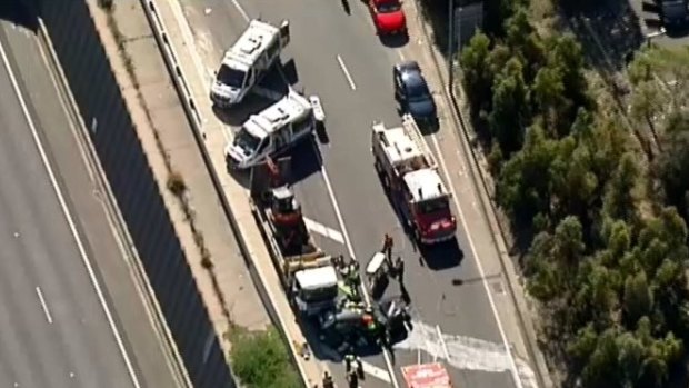 Eight injured in multi-car crash involving truck on Melbourne's Ring Road at Fawkner