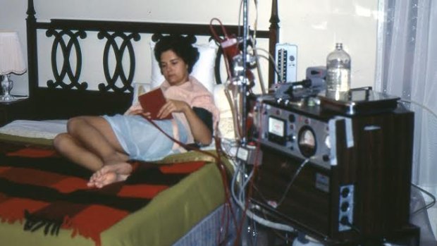 Carolyn Hochkins on her kidney dialysis machine in the 1970s.