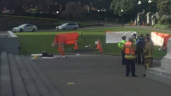 Man sets himself on fire outside NZ Parliament in Wellington