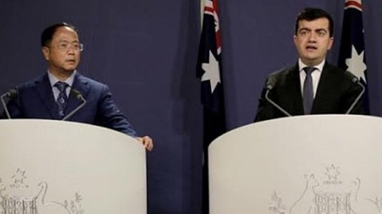 Huang Xiangmo and Sam Dastyari at a press conference for the Chinese community in Sydney on July 17, 2016.