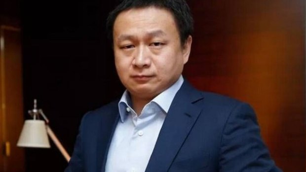 Chinese billionaire Zhou Yahui will have to transfer 300 million shares in his company to his wife. 