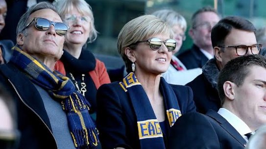 Foreign Minister Julie Bishop attends an AFL match with US Vice-President Joe Biden. 