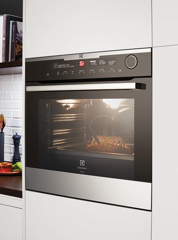 What Are Steam Ovens? — Benefits of Cooking With Steam