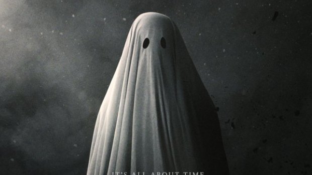 <i>A Ghost Story</i> conjures a moving reflection on memory and the passage of life into death.