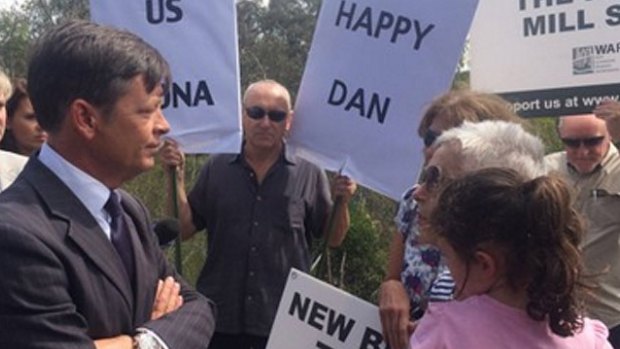 Angry Alphington residents confront  Roads Minister Luke Donnellan.