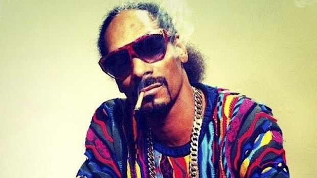 Rapper Snoop Dogg, classic hits.