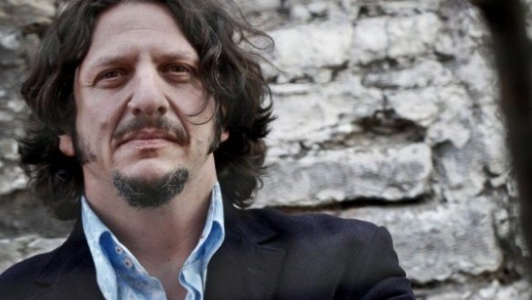 Food writer Jay Rayner has written a scorching review of a Paris restaurant at which Michelin-starred Christian Le Squer is the head chef.