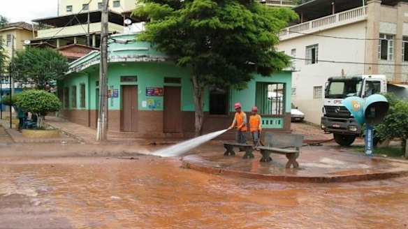 The Samarco dam disaster of 2015 left a trail of mud through nearby towns.
