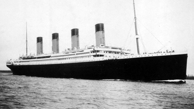 The RMS Titanic departing Southampton on April 10, 1912.


RMS_Titanic_3.jpg