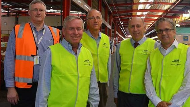 The state government, including Premier Colin Barnett (second from left) and Agriculture Minister Ken Baston (second from right), would like to see the potato industry deregulated.