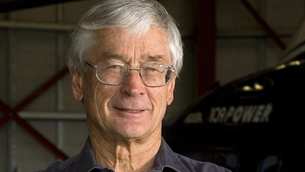 Businessman Dick Smith has put $1 million into a new ad criticising Canberra's lack of action on overpopulation.