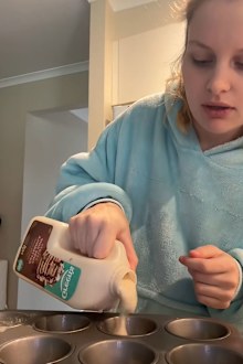 TikToker Lizzie Rose shares her pancake hack