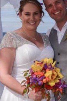 Beth Azzopardi Healthy Mummy wedding day