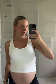 Georgia Devlin shares a bump photo during her third pregnancy 