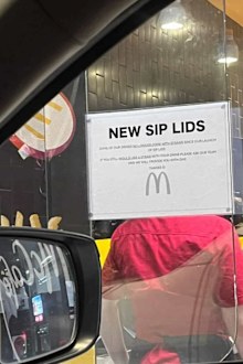 mcdonald's sign straws