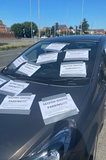 Ryan Milner shares photo of bad car   parking job covered in passive aggressive notes