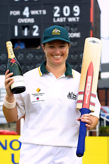 2002: Karen Rolton