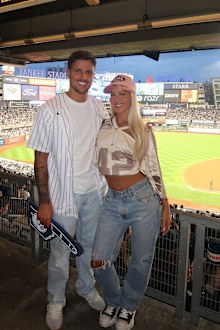 Love Island UK Grace Jackson and Luca Bish