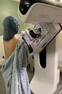 Olivia Munn reveals breast cancer diagnosis and double mastectomy