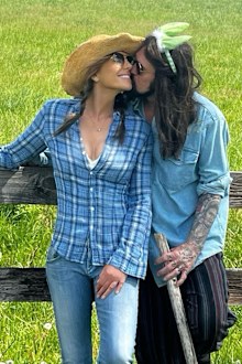 Elizabeth Hurley and Billy Ray Cyrus celebrating Easter