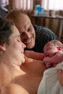Courtney Stubbs and Jack Millar baby announcement.