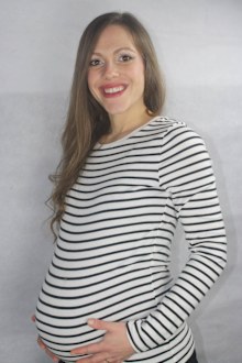 Mum livestreams her unassisted home birth
