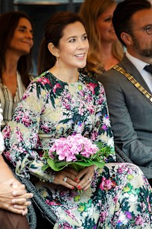 Princess Mary of Denmark seen without her engagement ring and wedding ring