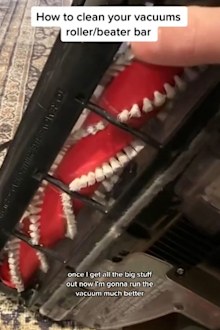 Cleaning hack vacuum cleaner