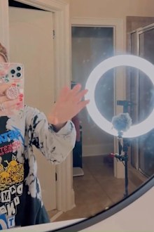 TikTok cleaning hack bathroom mirror