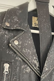 Mould removal cleaning clothes leather jacket 