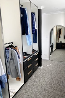 El'ise and Matt's renovation: A look inside their walk-in wardrobe