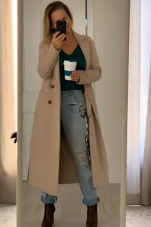 Even at home, Shaynna is nailing her beautiful look.