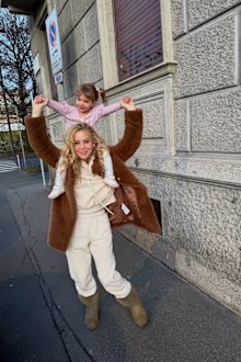 Tara Lipinski with daughter Georgia in Italy Milano