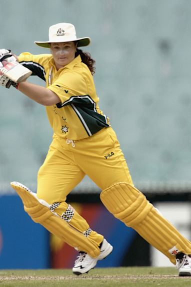 2003: Karen Rolton