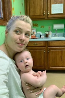 Former anti-vax mum in the US gets her kids vaccinated