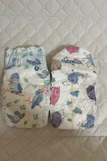 Mum Laura compared the old and new Aldi nappy. 