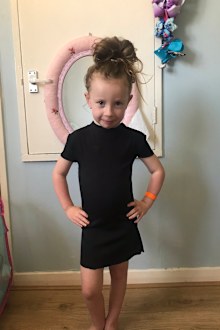 Mum horrified to find dress she ordered online fits her 4-year-old
