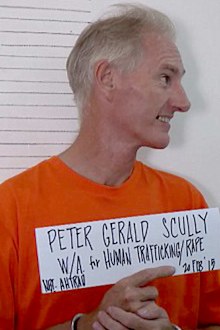 Peter Scully and his Filipino girlfriend Carme Ann Alvarez have pleaded not guilty to charges of raping and trafficking two girls aged 9 and 12 in a southern Philippine city. (AAP)