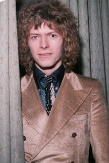 Singer David Bowie, awards show, 1970