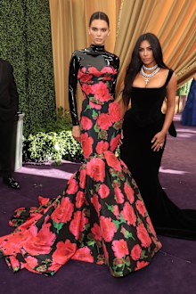 LOS ANGELES, CA - SEPTEMBER 22: L-R: Kendall Jenner and Kim Kardashian attend FOXS LIVE EMMY RED CARPET ARRIVALS during the 71ST PRIMETIME EMMY AWARDS airing live from the Microsoft Theater at L.A. LIVE in Los Angeles on Sunday, September 22 