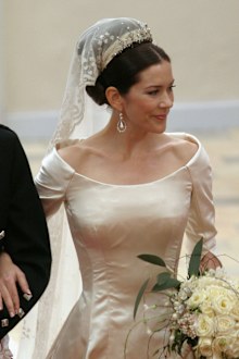 princess mary of denmark wedding dress The Wedding Of Princess Mary Donaldson & Danish Crown Prince Frederik In  Photos