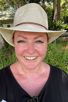 Shelly Horton yoga