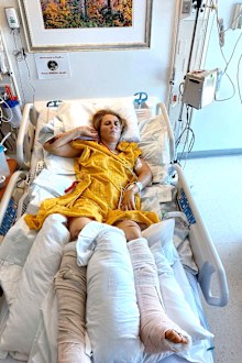 NZ climber Anna Parsons lies in a hospital bed in California.