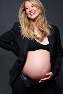 Scherri-Lee Biggs pregnancy photoshoot