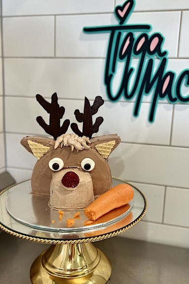 Reindeer cake