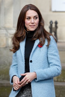 Kate Middleton wears band aid plaster on hands