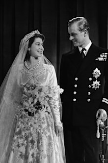 Princess Elizabeth, later Queen Elizabeth II with her husband Phillip, Duke of Edinburgh, on their wedding day, 20th November 1947. (Photo by © Hulton-Deutsch Collection/CORBIS/Corbis via Getty Images)
