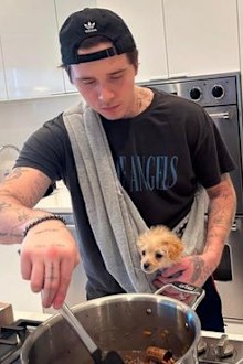 Brooklyn Beckham wine cork in bolognese